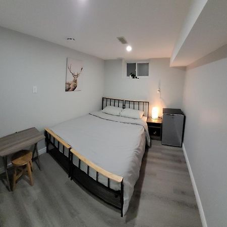 Guest House Basement - Master Bedrooms In Bayview Village Toronto Ngoại thất bức ảnh